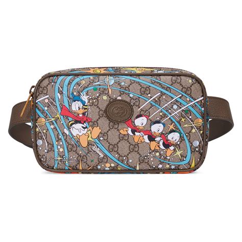 Gucci x Disney GG Supreme Donald Duck Belt Bag 